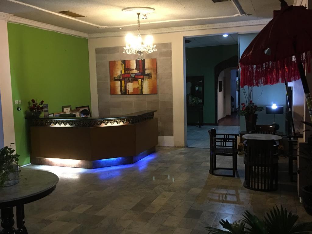 Le Paradis Hotel Palembang Eksteriør bilde